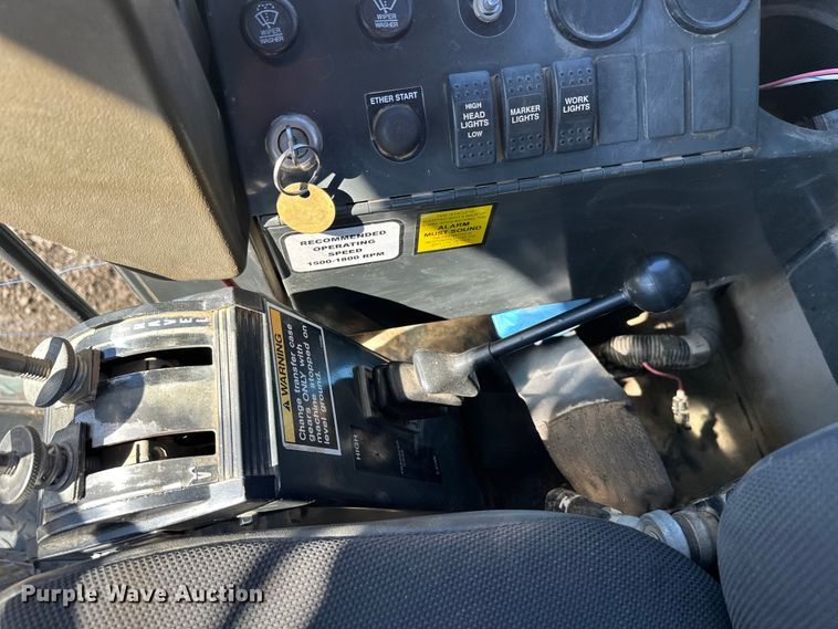 image for item FK1836 2000 Champion C70A26 motor grader