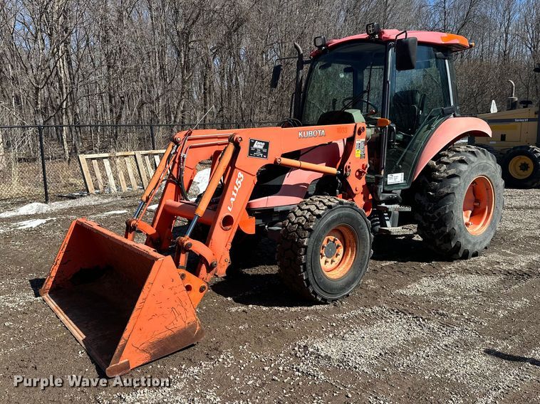 image for item FK1838 Kubota M7040D MFWD tractor