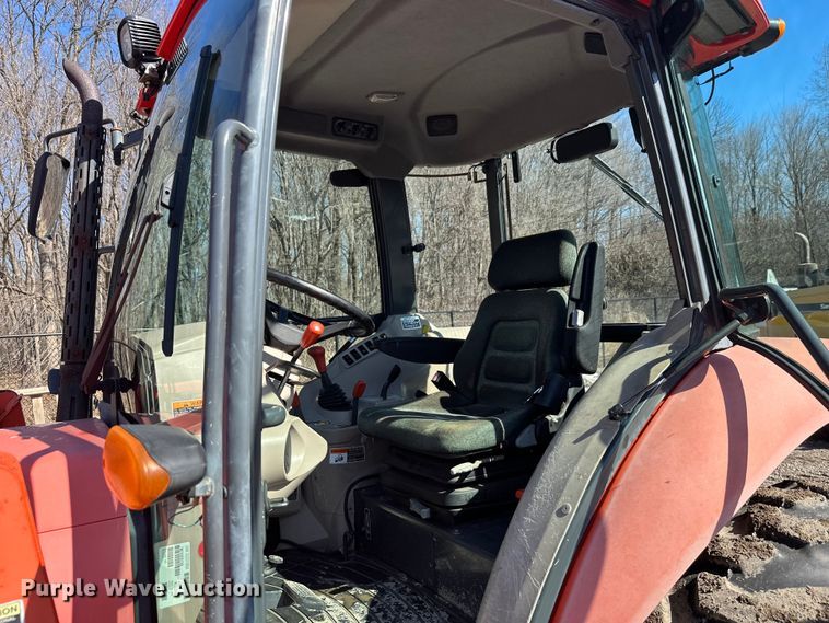 image for item FK1838 Kubota M7040D MFWD tractor