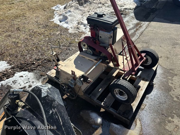 image for item FK1841 Lawn and garden equipment