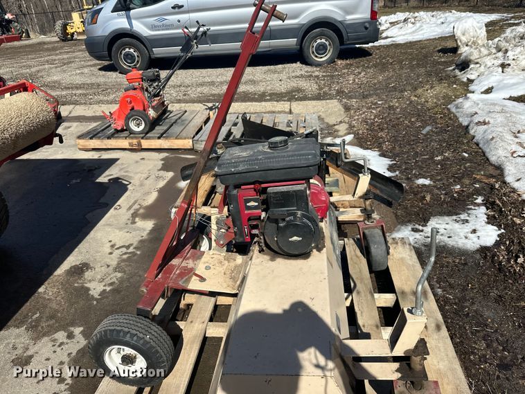 image for item FK1841 Lawn and garden equipment