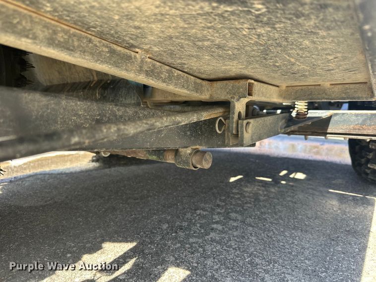 image for item FK1842 John Deere 1200a bunker rake