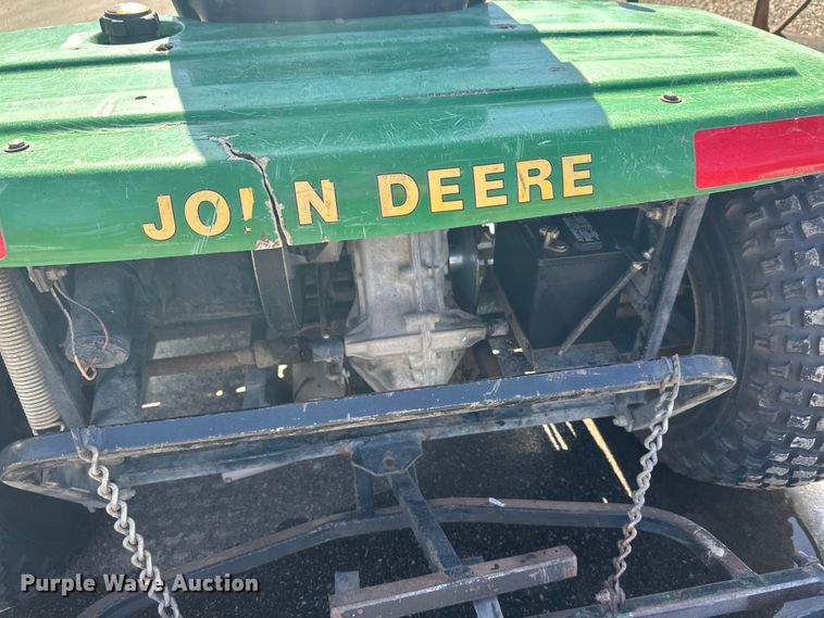 image for item FK1842 John Deere 1200a bunker rake