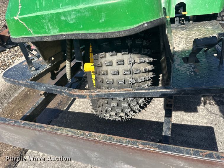 image for item FK1842 John Deere 1200a bunker rake