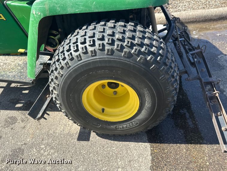 image for item FK1842 John Deere 1200a bunker rake