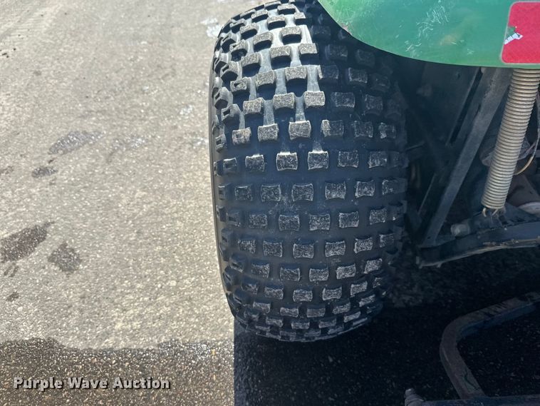 image for item FK1842 John Deere 1200a bunker rake