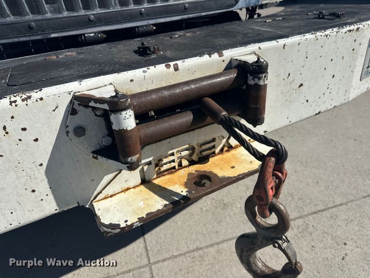 image for item FK1845 2006 International 4300 bucket truck