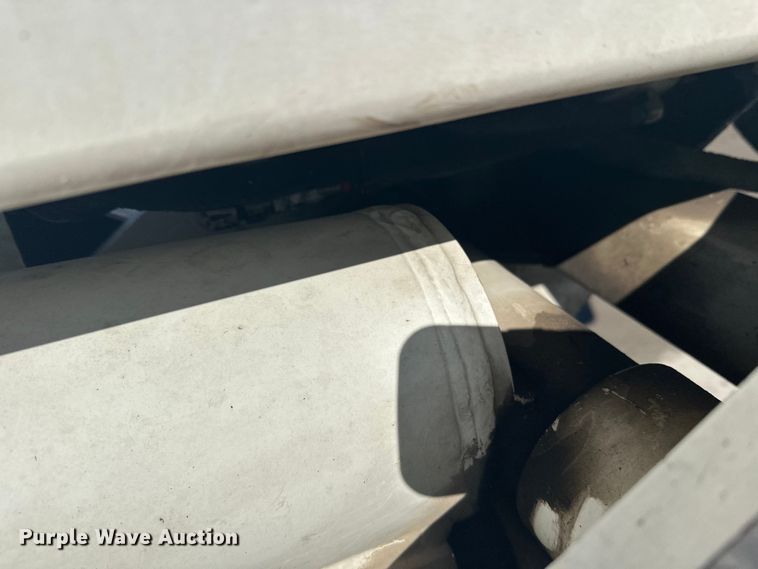 image for item FK1845 2006 International 4300 bucket truck