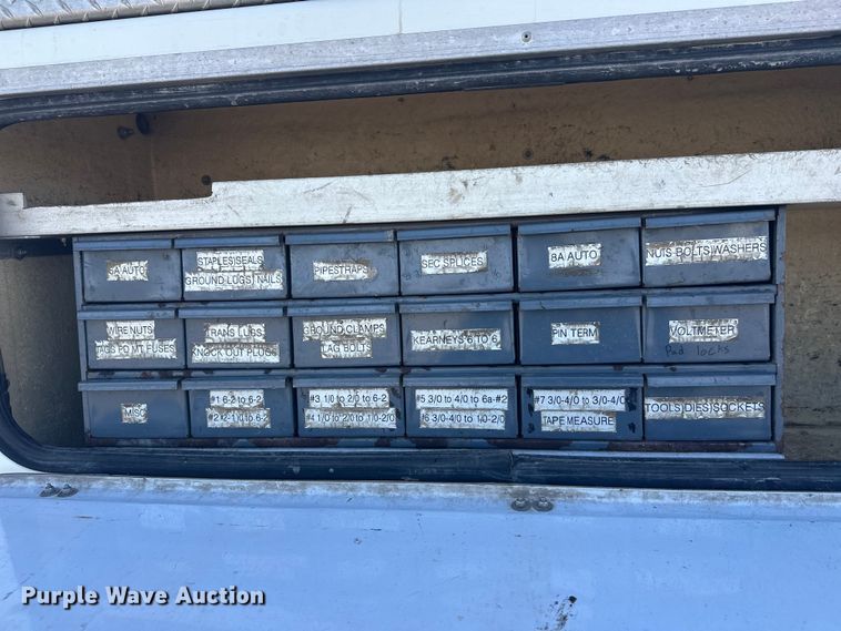 image for item FK1845 2006 International 4300 bucket truck