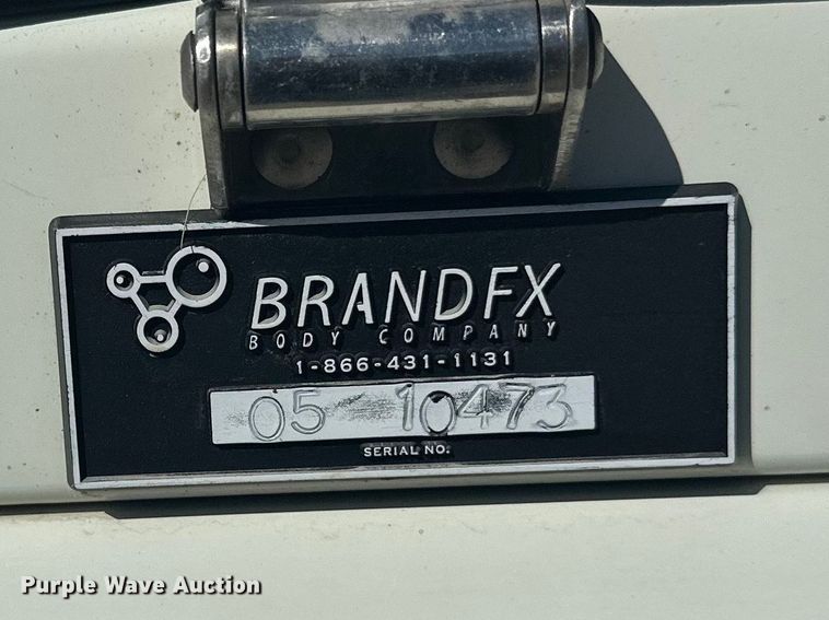 image for item FK1845 2006 International 4300 bucket truck