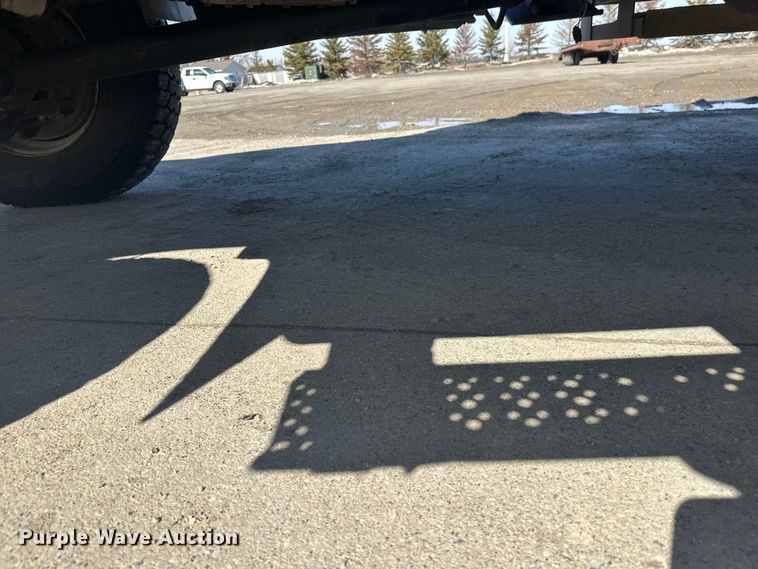 image for item FK1845 2006 International 4300 bucket truck