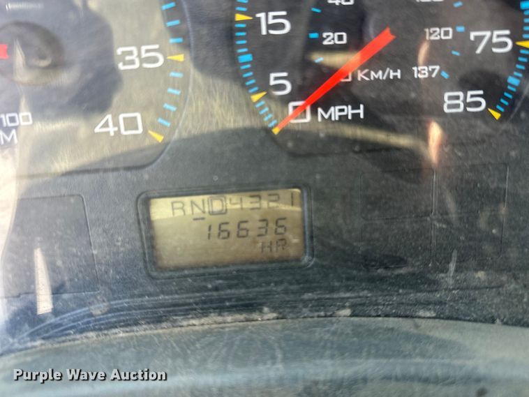 image for item FK1845 2006 International 4300 bucket truck