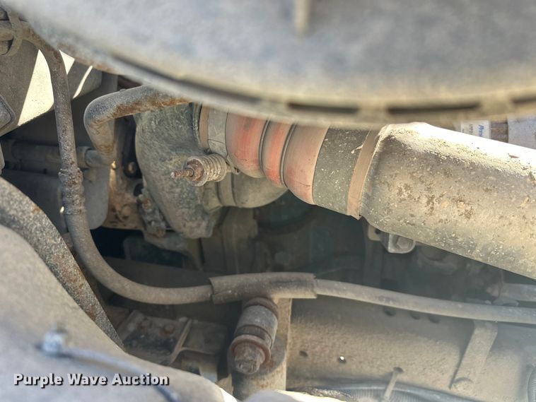 image for item FK1845 2006 International 4300 bucket truck