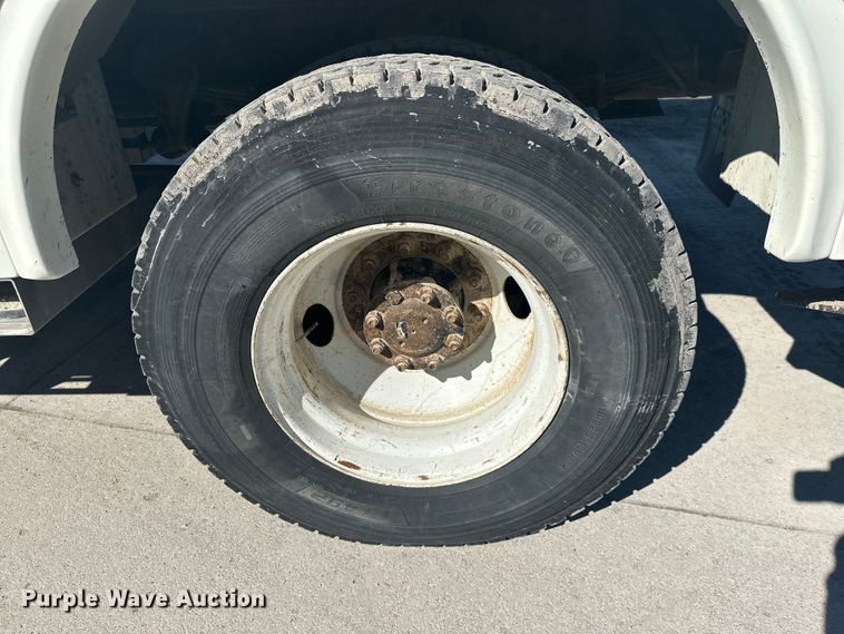 image for item FK1845 2006 International 4300 bucket truck