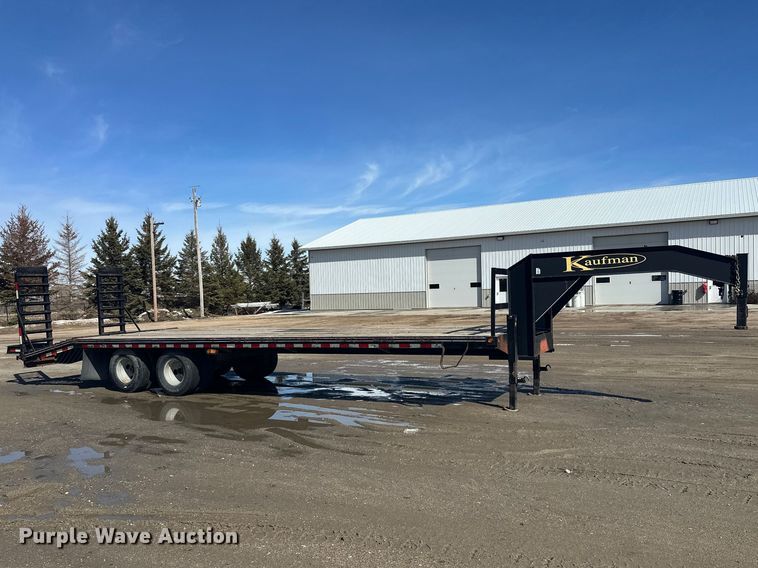 image for item FK1846 2015 Kaufman equipment trailer