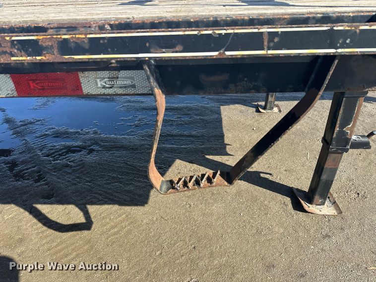 image for item FK1846 2015 Kaufman equipment trailer