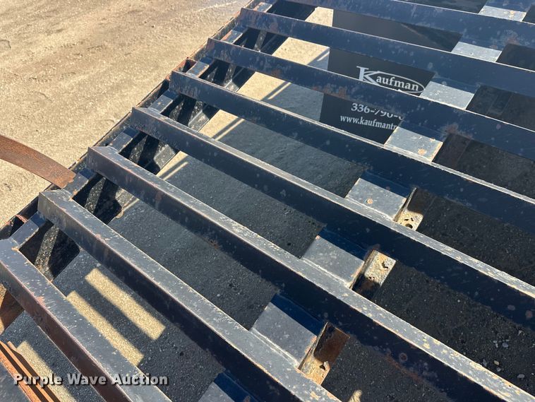 image for item FK1846 2015 Kaufman equipment trailer