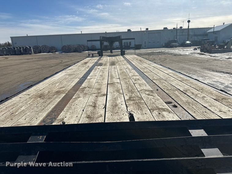 image for item FK1846 2015 Kaufman equipment trailer