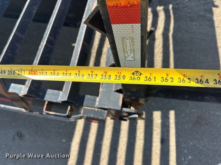 image for item FK1846 2015 Kaufman equipment trailer