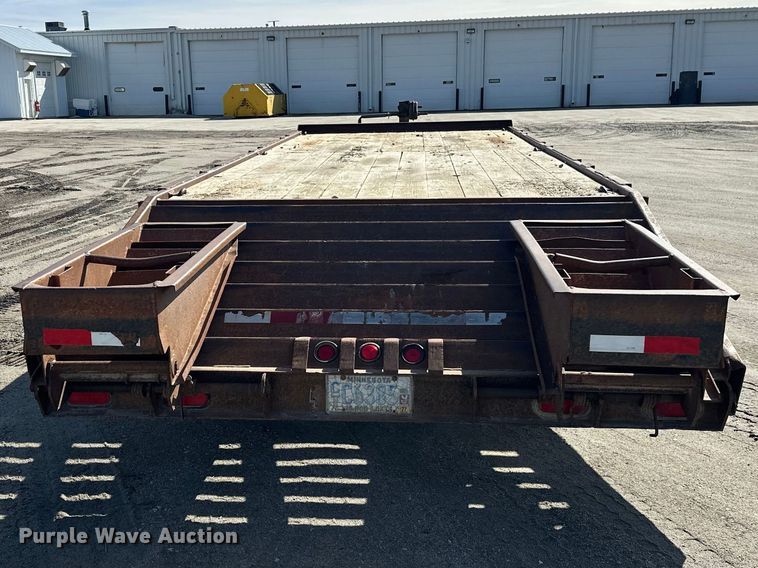 image for item FK1847 1992 Towmaster equipment trailer