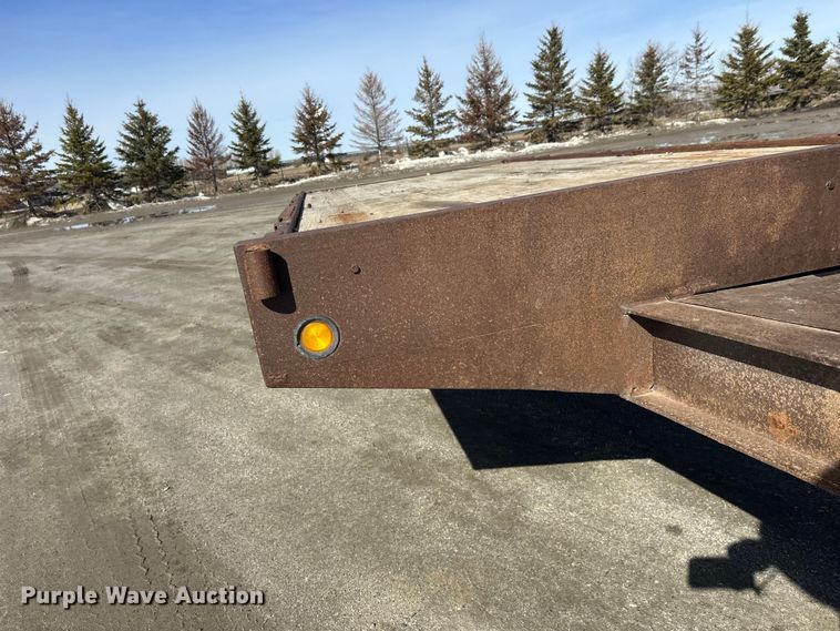 image for item FK1847 1992 Towmaster equipment trailer