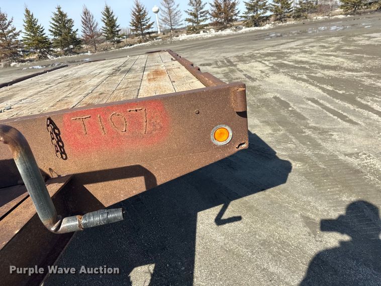 image for item FK1847 1992 Towmaster equipment trailer