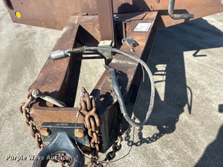 image for item FK1847 1992 Towmaster equipment trailer