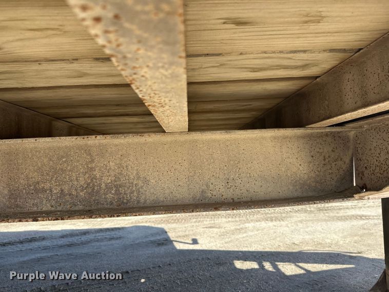 image for item FK1847 1992 Towmaster equipment trailer