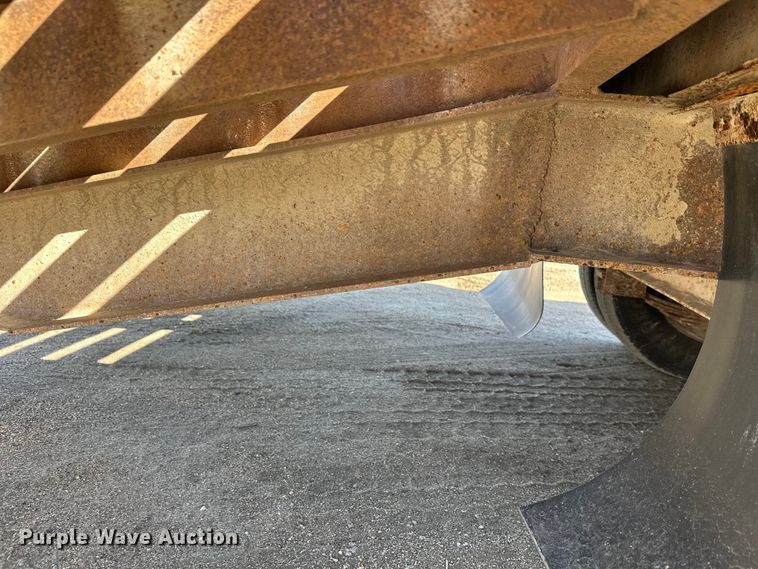 image for item FK1847 1992 Towmaster equipment trailer