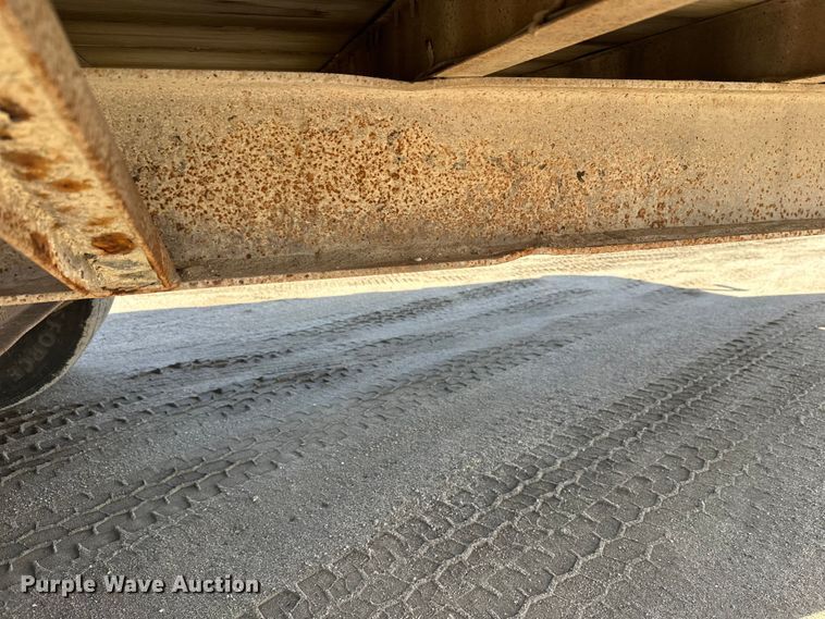 image for item FK1847 1992 Towmaster equipment trailer