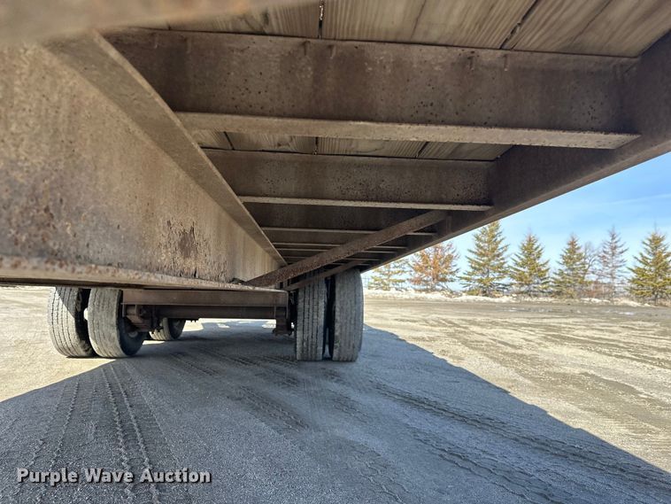 image for item FK1847 1992 Towmaster equipment trailer