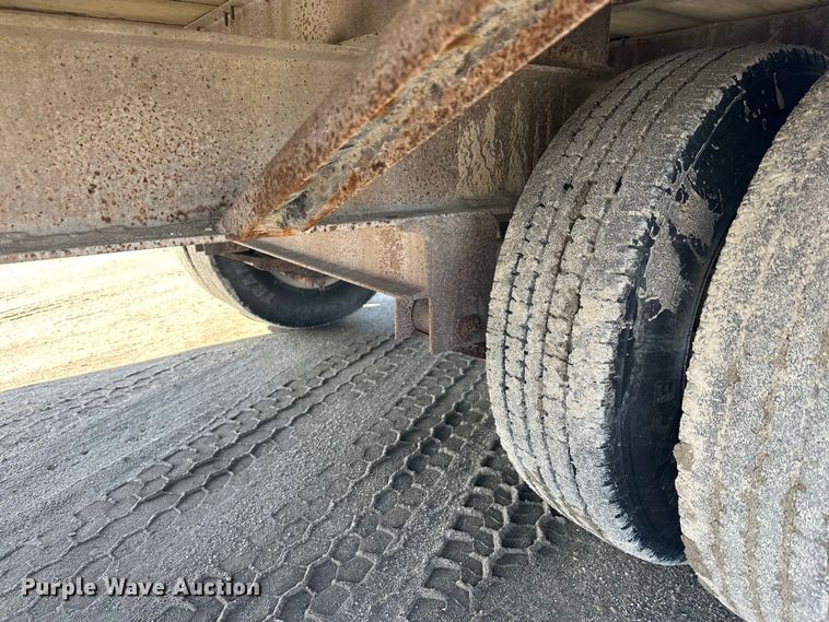 image for item FK1847 1992 Towmaster equipment trailer