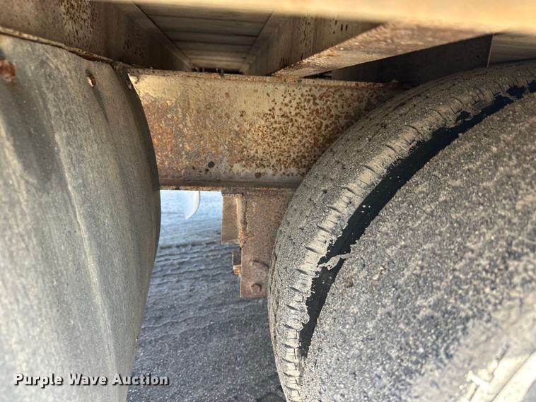 image for item FK1847 1992 Towmaster equipment trailer