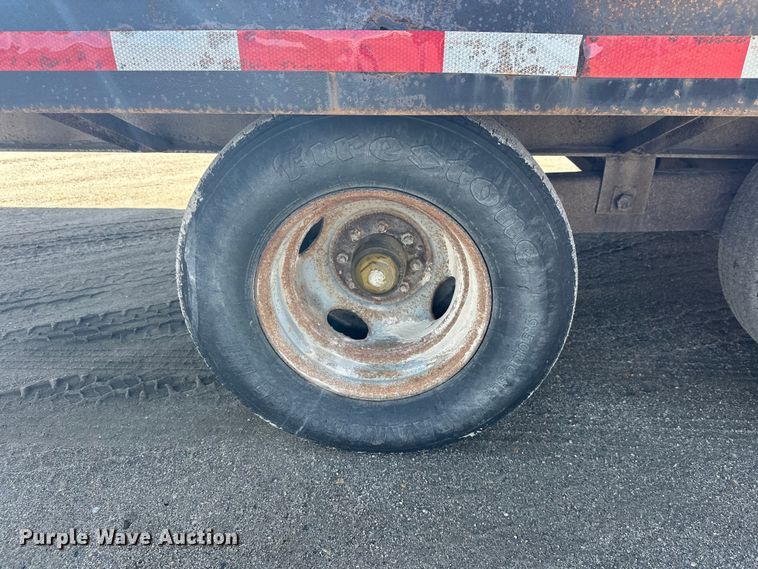 image for item FK1847 1992 Towmaster equipment trailer