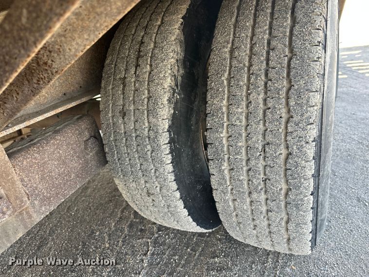 image for item FK1847 1992 Towmaster equipment trailer