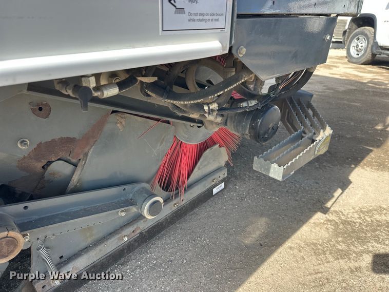 image for item FK1858 2007 Elgin Pelican street sweeper