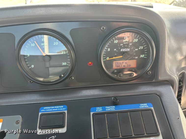 image for item FK1858 2007 Elgin Pelican street sweeper