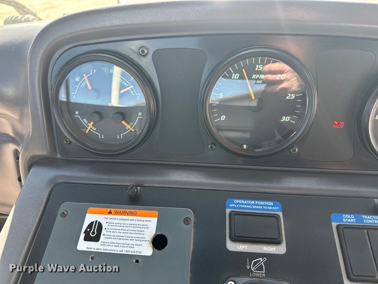 image for item FK1858 2007 Elgin Pelican street sweeper