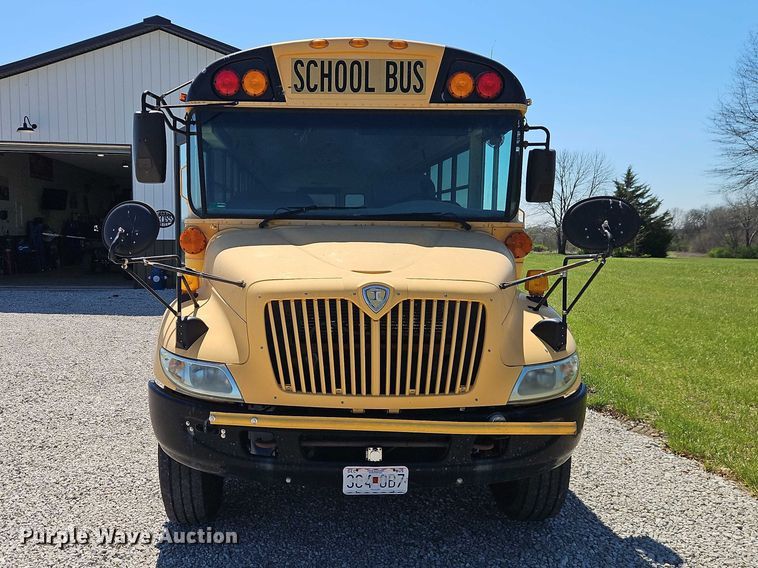image for item FN5591 2008 IC PB105 school bus