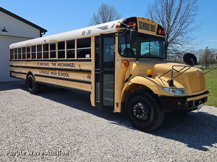 image for item FN5591 2008 IC PB105 school bus