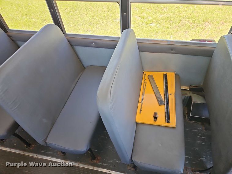 image for item FN5591 2008 IC PB105 school bus