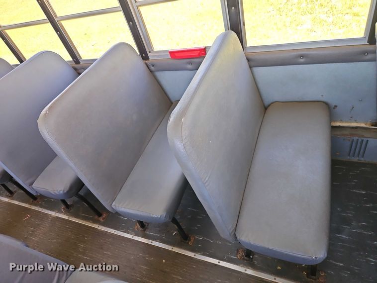 image for item FN5591 2008 IC PB105 school bus