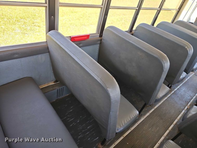 image for item FN5591 2008 IC PB105 school bus