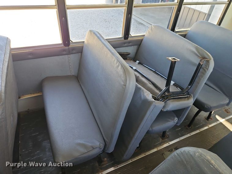 image for item FN5591 2008 IC PB105 school bus