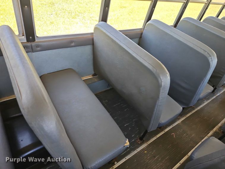 image for item FN5591 2008 IC PB105 school bus