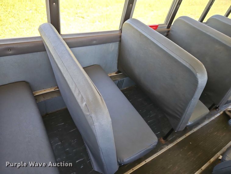 image for item FN5591 2008 IC PB105 school bus