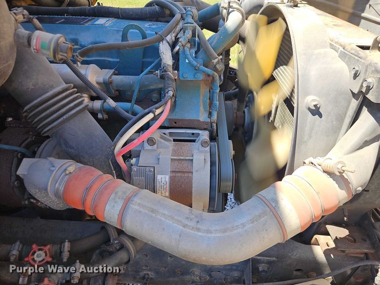 image for item FN5591 2008 IC PB105 school bus