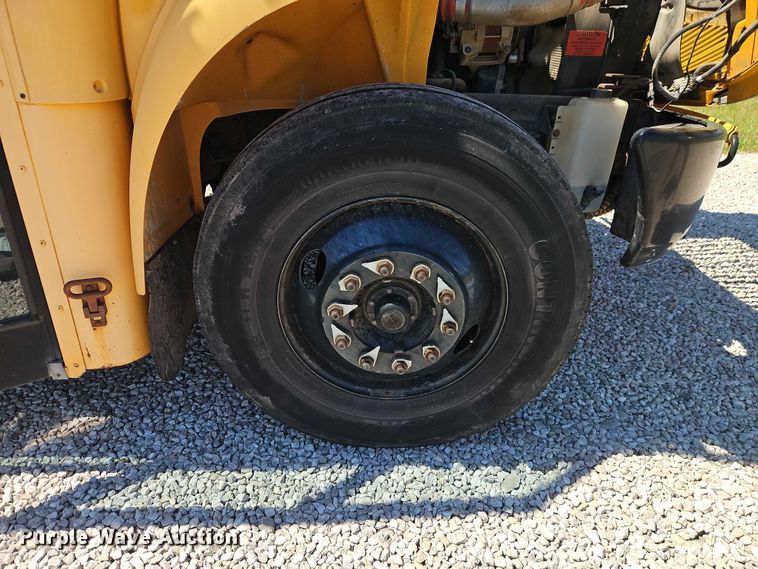 image for item FN5591 2008 IC PB105 school bus