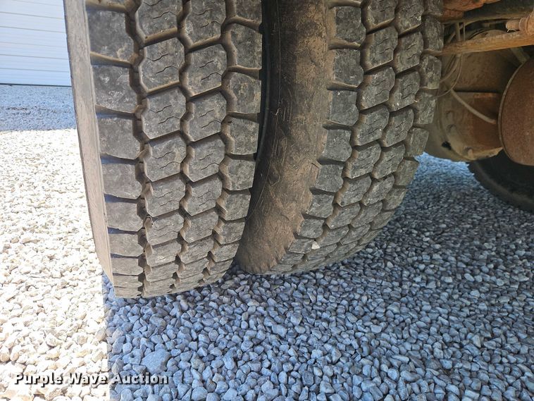 image for item FN5591 2008 IC PB105 school bus