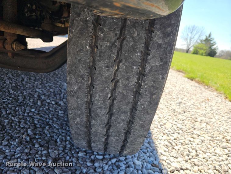 image for item FN5591 2008 IC PB105 school bus